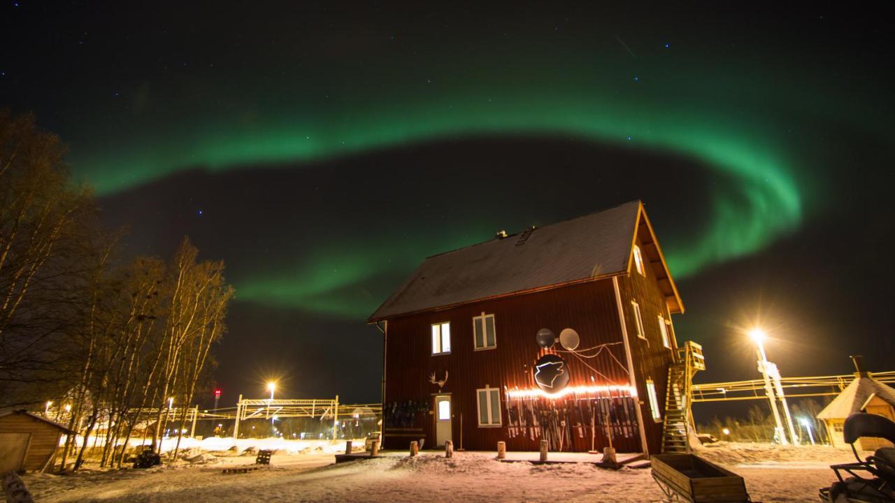 Abisko Net Hostel & Huskies Exterior foto